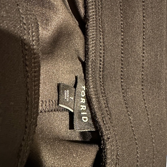 Joggers - Picture 4 of 4